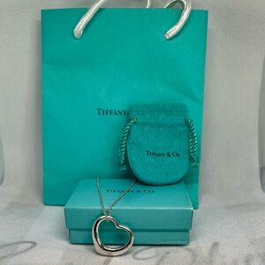 Tiffany & Co Open Heart Pendant in Sterling Silver Elsa Peretti®Heart Tag Medium